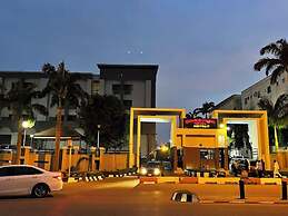 Rockview Hotel Royale