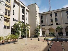 Rockview Hotel Royale