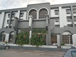 Rockview Hotel Royale