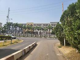 Rockview Hotel Royale