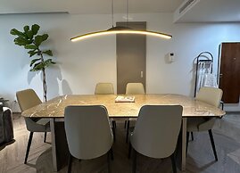 City Garden Suites - Panorama Penthouse