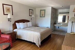 Casa Blanca Hotel & Suites Azusa