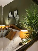 Beautiful 4 Bed House in Sheffield