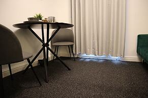 Modern Urban Escape Near Nec, Airport, Hs2