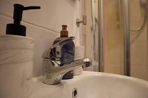 Modern Urban Escape Near Nec, Airport, Hs2