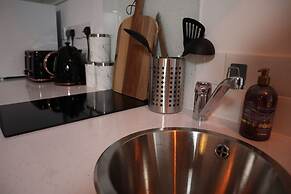 Modern Urban Escape Near Nec, Airport, Hs2