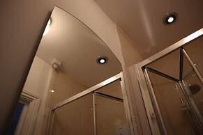 Modern Urban Escape Near Nec, Airport, Hs2