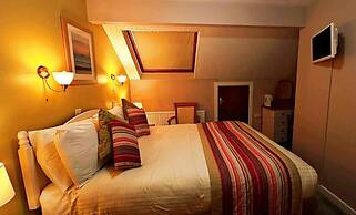 OYO Ocean Haze Hotel