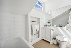 Paradise in Notting Hill