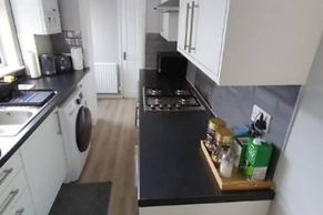 Chatham Home - Sleeps 6 - Close to Station - Wifi