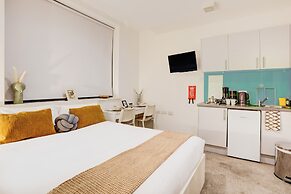 Kingston Luxe Suites Riverside Apartment Belvilla