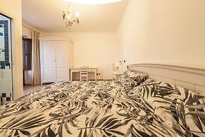 Antico Borgo Perrotta + Tripla