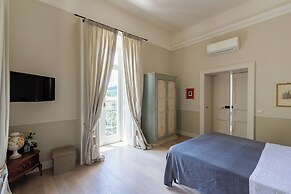 Palazzo Vittoli - Iside & Delia