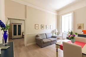 Palazzo Vittoli - Iside & Delia