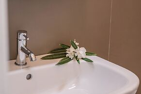 Villa Valletta 1 & 2