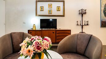 Ortigia Courtyard Apartment