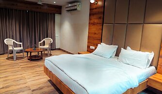 Whispering Peepul Resort