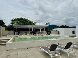 J-pacp506 3 Bedroom Condo