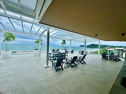 J-pacp506 3 Bedroom Condo