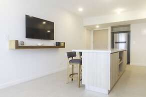 J-pacp506 3 Bedroom Condo