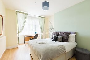 6 bedroom house near Edgbaston Stadium