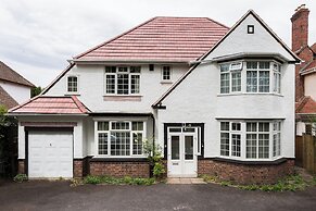 6 bedroom house near Edgbaston Stadium