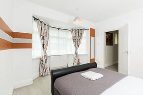 6 bedroom house near Edgbaston Stadium