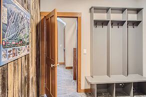 365 Moonshine Crescent by Okanagan Premier