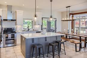 365 Moonshine Crescent by Okanagan Premier