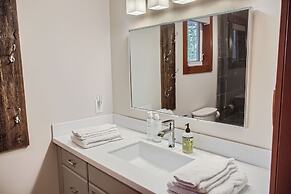 365 Moonshine Crescent by Okanagan Premier