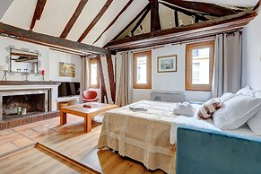 Cozy 2BR in the Heart of Île Saint-Louis