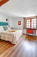 Cozy 2BR in the Heart of Île Saint-Louis