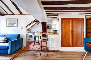 Cozy 2BR in the Heart of Île Saint-Louis