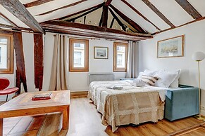 Cozy 2BR in the Heart of Île Saint-Louis