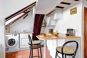 Cozy 2BR in the Heart of Île Saint-Louis