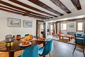 Cozy 2BR in the Heart of Île Saint-Louis