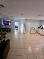 4BR 2BA Near Beach Perfect For Familes