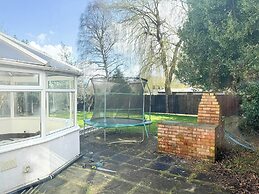 Large 8 Bedroom House in Edgbaston