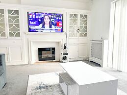 Large 8 Bedroom House in Edgbaston