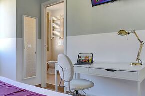 Furio Camillo Studio - Metro A - Netflix