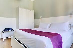 Furio Camillo Studio - Metro A - Netflix