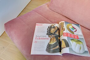 Furio Camillo Studio - Metro A - Netflix