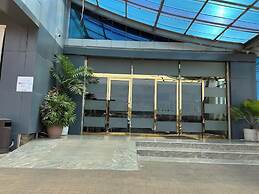 Pave Hotel and Suites