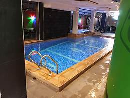 Pave Hotel and Suites