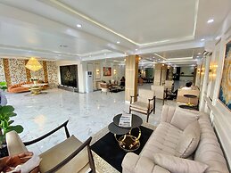 LIGHT SPRING HOTEL