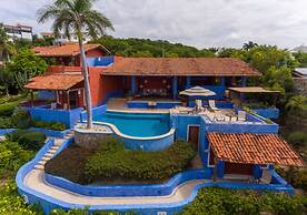 Villa 4 Rec. con Vistas y Playa Privada