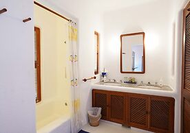 Villa 4 Rec. con Vistas y Playa Privada