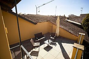 PALAZZO RATTI BOUTIQUE ROOMS