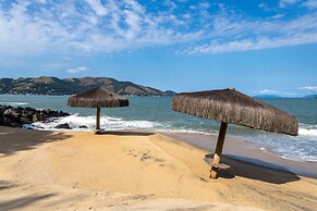 House With Private Beach in Porto Bello Mangaratiba