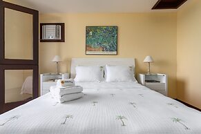 House With Private Beach in Porto Bello Mangaratiba